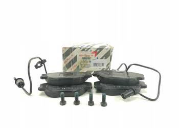 KLOCKI HAMULCOWE PRZÓD ALFA ROMEO 164 87-92 3.0 V6