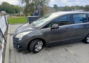 Peugeot 5008 2010 rok 1.6 HDi