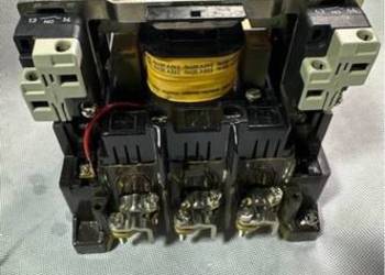 Stycznik DIL 4-22 cewka 230V