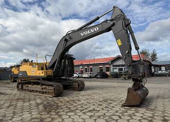 Koparka gąsienicowa Volvo EC300 DL