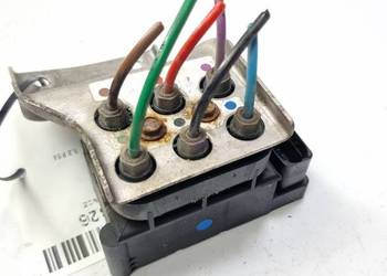 ROZDZIELACZ AUDI S8 D3 4E0616014B ROZDZIELACZ AUDI S8 D3 4E0616014B