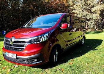 Renault Trafic osobowy automat dodatkowo doposażony cesja leasingu