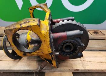 Matbro TS 260 {Środek mostu 10X32  Carraro}