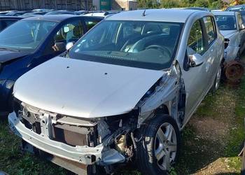 Dacia Sandero LIFT z częsciami do naprawy, Klimatyzacja, Nawi