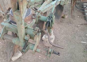 Pługi firmy bomet 3 skibowe