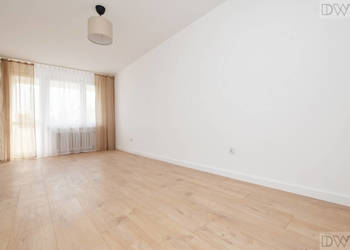 2pokoje, oddzielna kuchnia,os.Albertyńskie,Czyżyny