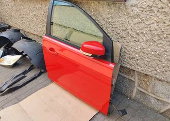 Drzwi Przednie Prawe Kompletne Ford Focus MK2 FL Kombi Colorado Red ND / C