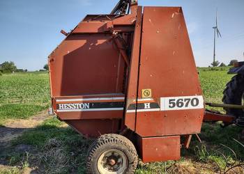 Prasa Hesston 5670H