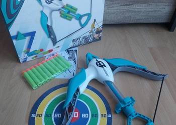 Łuk dla dzieci z tarczą i piankowymi strzałkami