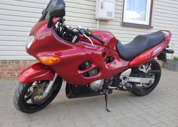 SUZUKI GSX F 750 KATANA TYLKO 18 TYS KM PO PEŁNYM SERWISIE