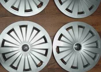 Kołpaki cztery 16 Audi