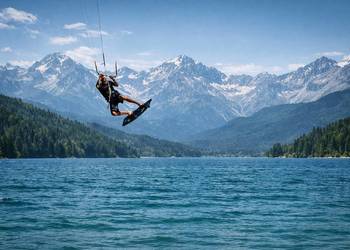 Serwis Żagli do Kite. Spinaker Naprawa. ELO Pokrowce i ELO Sails