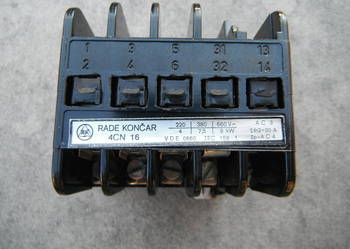 Stycznik 4CN16 220V 50Hz 30A Nowe 4cn 16