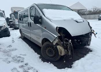 Opel Vivaro 2005 r VAN bez silnika