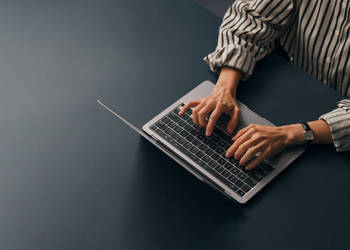 Tworzenie opisów produktów i treści sprzedażowych