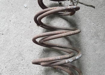 BMW 320 E36 SPREZYNA ZAWIESZENIA PRZOD SPREZYNY PRZEDNIE