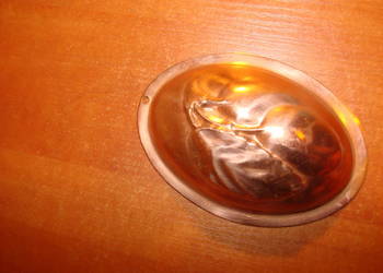 mała miedziana foremka