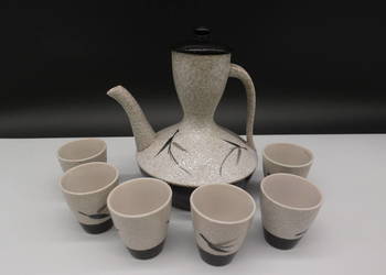 Ceramiczny Zestaw do Sake z Motywem Bambusa – 7 Elementów