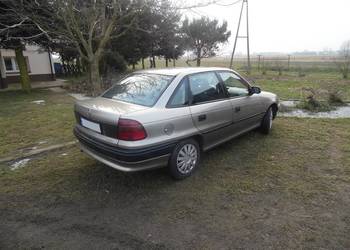 SPRZEDAM OPEL ASTRA1.6 8V- LPG (do negocjacji )