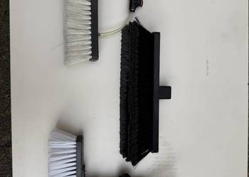 Szczotki do czyszczenia wodą demi