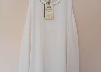 Biała bluzka z metką