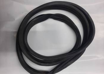 Fiat Punto 2 II uszczelka drzwi Lewy tył lewa tylna