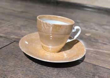 Filiżanka ze spodkiem