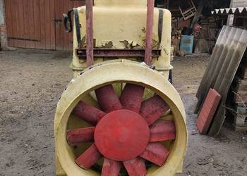 Sprzedam opryskiwacz sadowniczy podwieszany z wentylatorem firmy pilmet 400