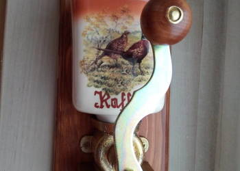 Młynek do kawy z bażantami , wiszący