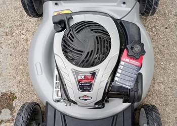 Kosiarka spalinowa z koszem silnik Briggs & Stratton 56 cm z USA