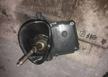 pokrywa skrzyni biegów wybierak mercede 609 709 711 811