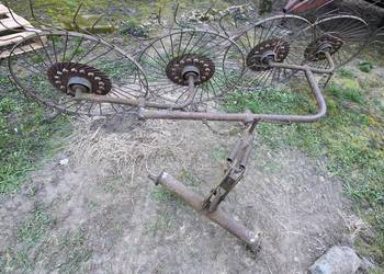 Zgrabiarka zawieszana 4 gwiazdowa