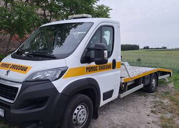 Transport holowanie laweta autolaweta autopomo pomoc drogowa