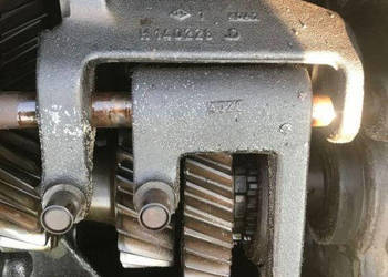John Deere 7600 - Skrzynia Do Sieczkarni