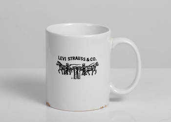 Kubek z logo Levi's Strauss