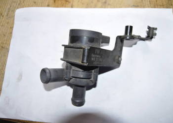 Pompka obiegu wody pompa Vw 1.4 TSI 1K0965561F