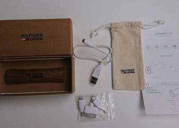 Powerbank Hilfiger Denim z końcówkami kolekcja