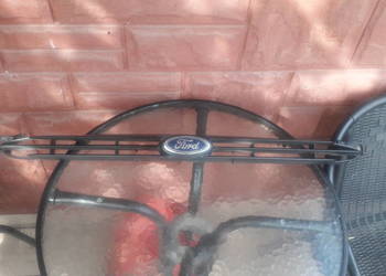 Grill (atrapa) Ford Escort MK7