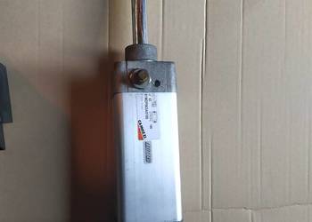 Siłownik camozzi 61m2p032a0100