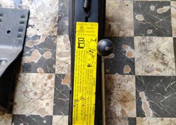 Lewarek oryginalny Audi 80 / passat b3