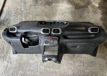 Deska rozdzielcza Citroen c3 Picasso