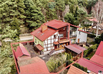 Dom nad jeziorem w cenie mieszkania