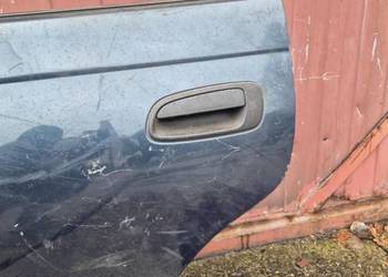 TOYTA Carina T190 dzwi tylne lewe