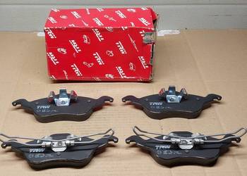 KLOCKI HAMULCOWE PRZÓD GDB1358 TRW FORD FOCUS MK I 98-