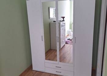 Szafa czterodrzwiowa biała 160 cm