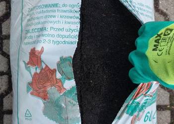 Kora sosnowa dekoracyjna Ziemia ogrodowa uniwersalna Kompost Obornik