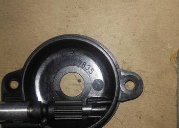 Pompka oleju Jonsered 2036