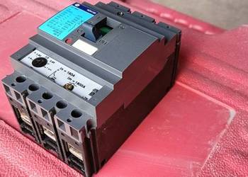 Wyłącznik włącznik kompaktowy instalacyjny mocy General Electric NDH160