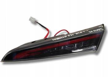 Toyota Corolla E21 HTB TYLNIA TYLNA LAMPA PRAWA prawy tył w klape EUROPA