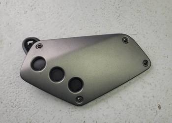 YAMAHA XSR 700 OEM OWIEWKA OSŁONA BOK WYPEŁNIENIE MOCOWANIE PLASTIK